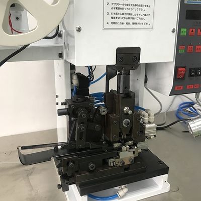 Máquina de terminais multifuncional para descascagem e descolagem horizontal a preços acessíveis
