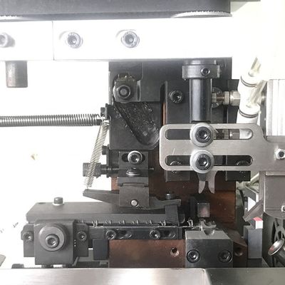 Máquina de trituração automática de terminal de cabeça única, multifuncional, de prensagem e descascagem tangencial