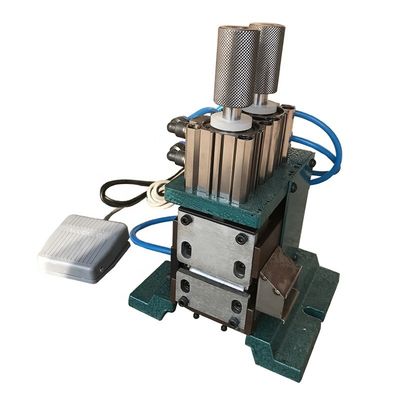 10.5 kg Máquina pneumática vertical multi-núcleo para descascar cabos de arame para processamento de arame