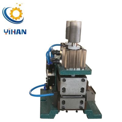10.5 kg Máquina pneumática vertical multi-núcleo para descascar cabos de arame para processamento de arame