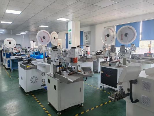 YH-ST02S-3 Máquina de inserção automática de vedações de água para terminais de fio com alimentação 220V
