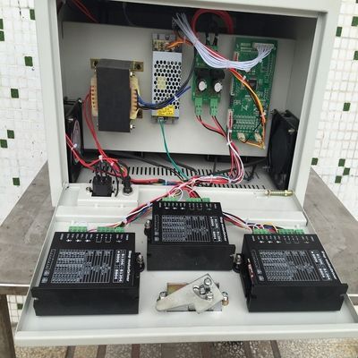 Máquina de corte e descascagem automática de fios de cabo de linha de espessura quadrada com descolagem